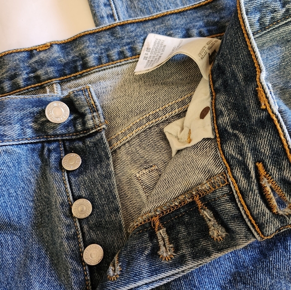 VINTAGE 510 BUTTON FLY LEVI'S cropped 90's size 33 - Picture 4 of 4